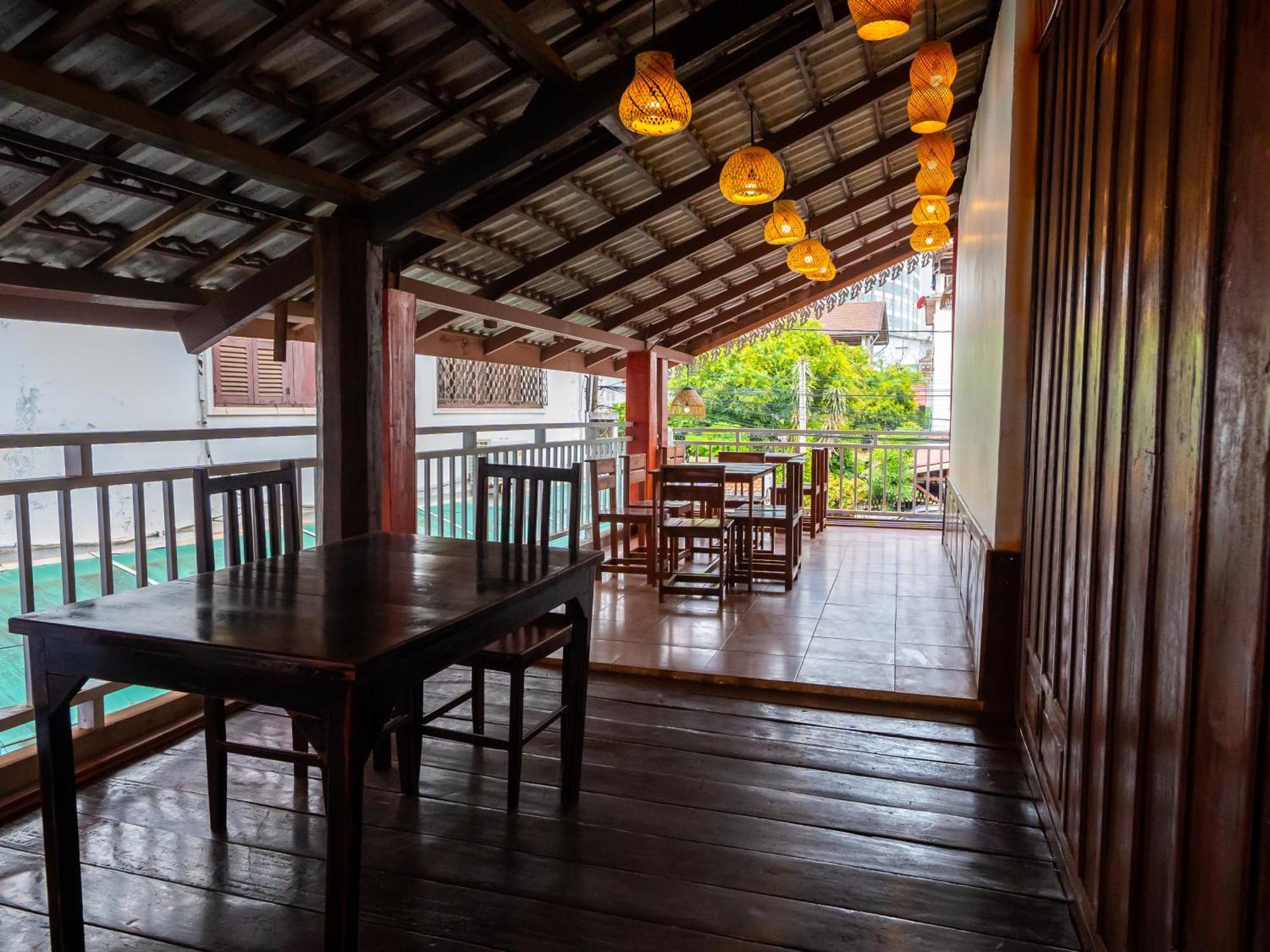 Vientiane Ruby Villa Hotel Ngoại thất bức ảnh