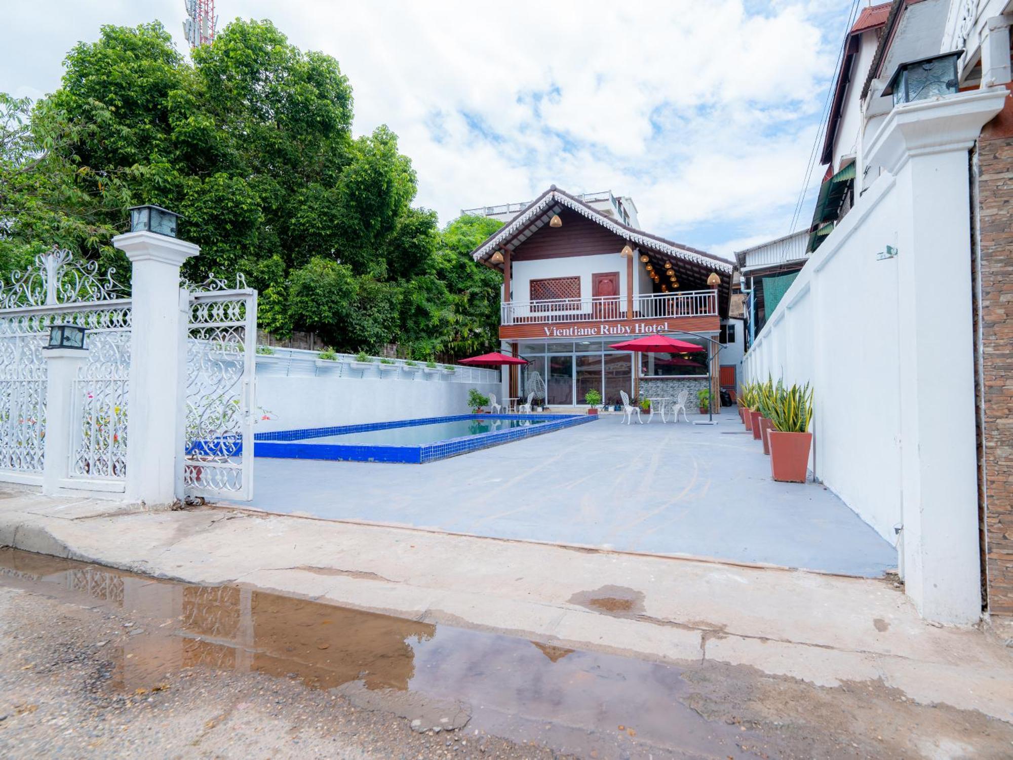 Vientiane Ruby Villa Hotel Ngoại thất bức ảnh