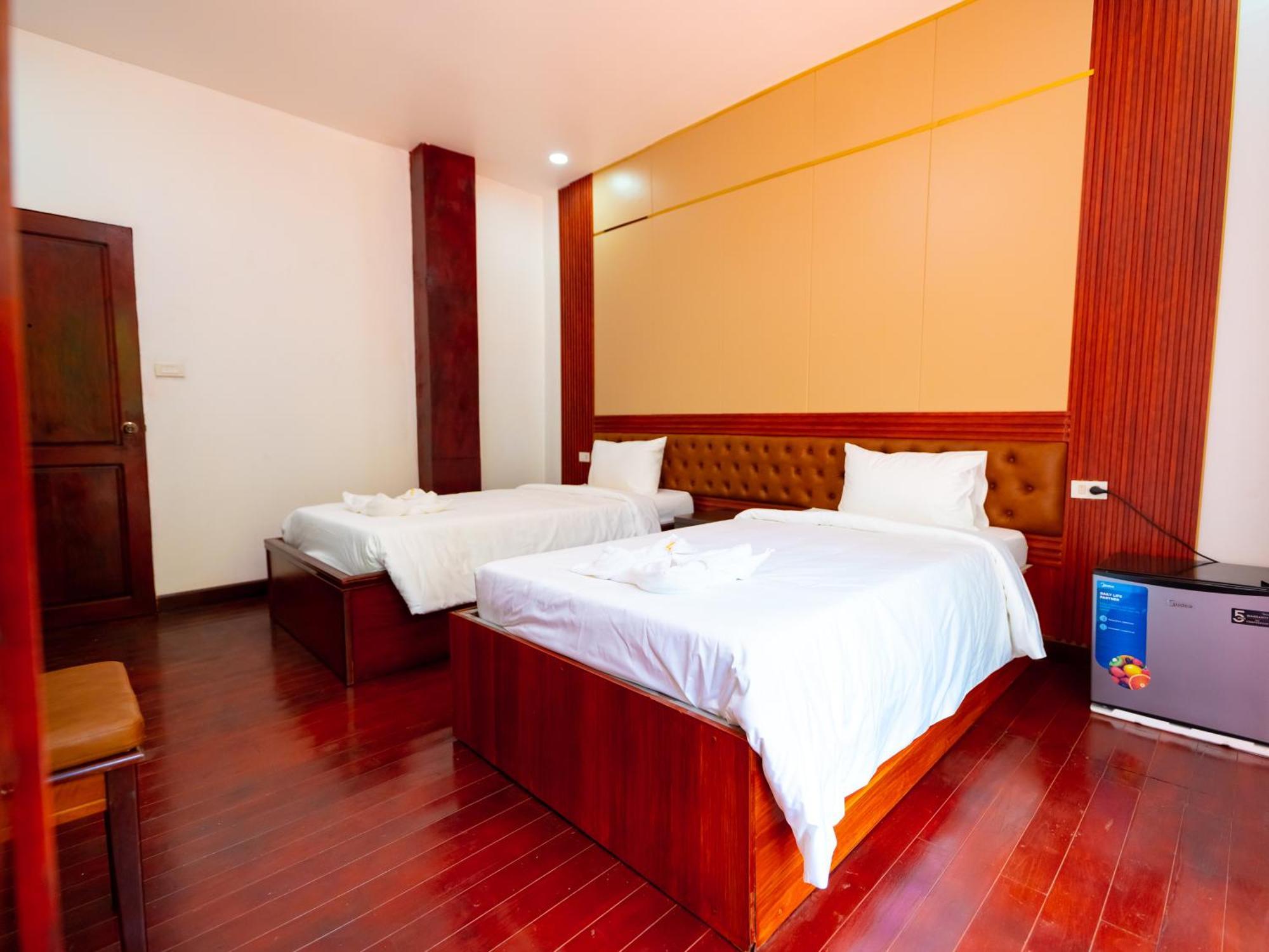 Vientiane Ruby Villa Hotel Ngoại thất bức ảnh