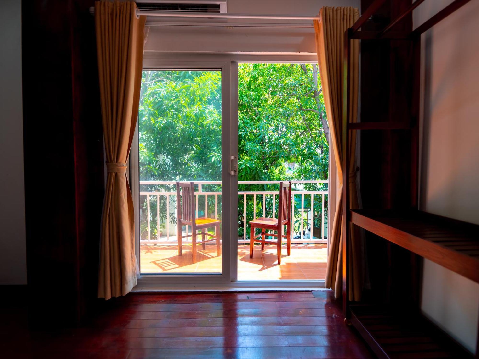 Vientiane Ruby Villa Hotel Ngoại thất bức ảnh